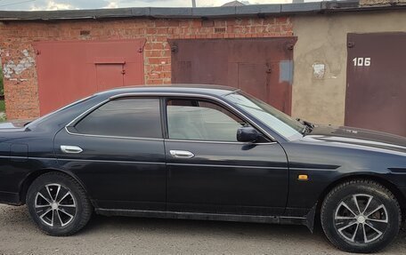 Nissan Laurel VIII, 2001 год, 400 000 рублей, 4 фотография