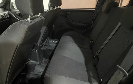 Chevrolet Niva I рестайлинг, 2018 год, 760 000 рублей, 12 фотография