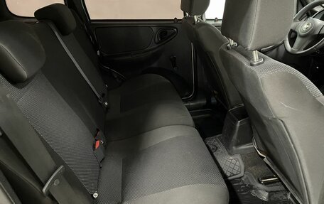 Chevrolet Niva I рестайлинг, 2018 год, 760 000 рублей, 17 фотография