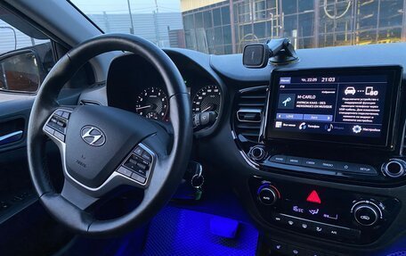 Hyundai Solaris II рестайлинг, 2020 год, 1 300 000 рублей, 12 фотография