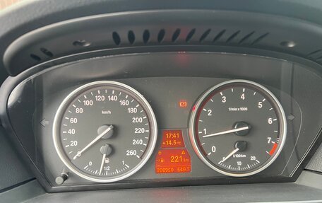 BMW 5 серия, 2009 год, 950 000 рублей, 9 фотография