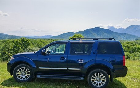 Nissan Pathfinder, 2010 год, 1 450 000 рублей, 3 фотография