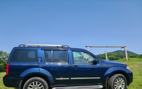 Nissan Pathfinder, 2010 год, 1 450 000 рублей, 2 фотография