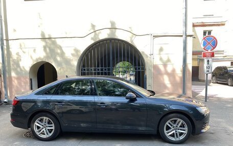 Audi A4, 2019 год, 3 250 000 рублей, 4 фотография