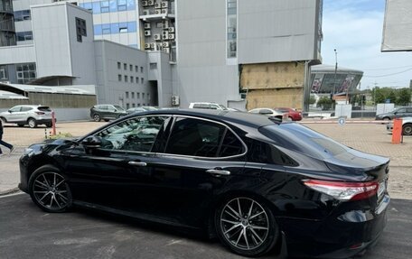 Toyota Camry, 2019 год, 2 700 000 рублей, 7 фотография