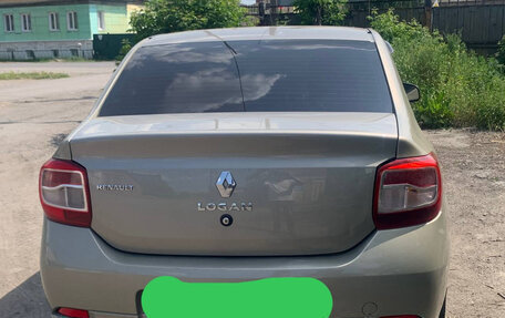 Renault Logan II, 2017 год, 460 000 рублей, 7 фотография