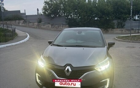 Renault Kaptur I рестайлинг, 2020 год, 1 525 000 рублей, 2 фотография
