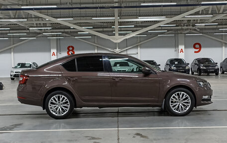 Skoda Octavia, 2018 год, 1 500 000 рублей, 5 фотография