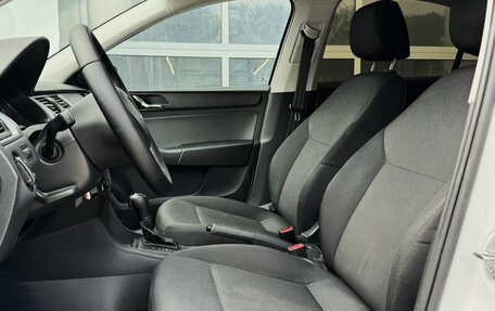 Skoda Rapid I, 2017 год, 1 055 000 рублей, 14 фотография