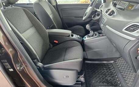 Renault Scenic III, 2011 год, 690 000 рублей, 17 фотография