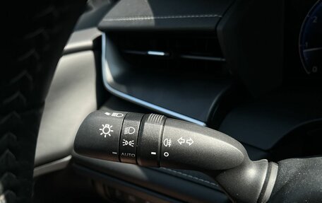 Toyota Camry, 2024 год, 4 250 000 рублей, 16 фотография