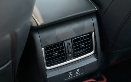 Toyota Camry, 2024 год, 4 250 000 рублей, 27 фотография