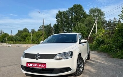 Volkswagen Jetta VI, 2013 год, 915 000 рублей, 1 фотография
