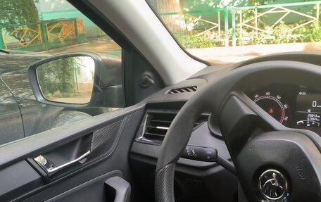 Skoda Rapid II, 2021 год, 1 400 000 рублей, 2 фотография