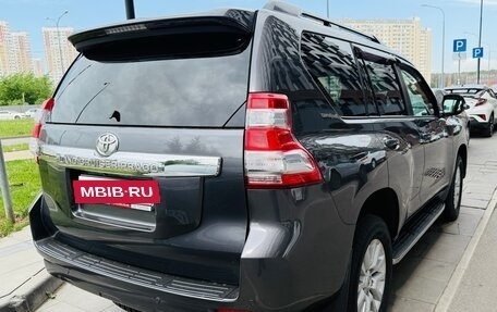Toyota Land Cruiser Prado 150 рестайлинг 2, 2015 год, 3 750 000 рублей, 12 фотография