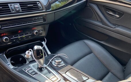 BMW 5 серия, 2013 год, 1 850 000 рублей, 4 фотография