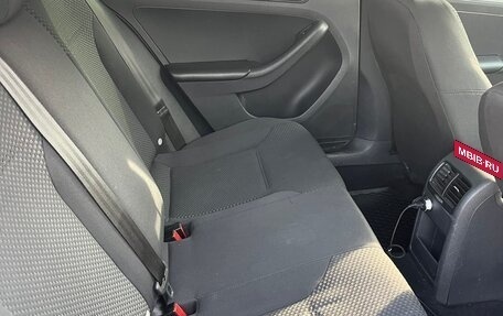 Volkswagen Jetta VI, 2013 год, 915 000 рублей, 10 фотография