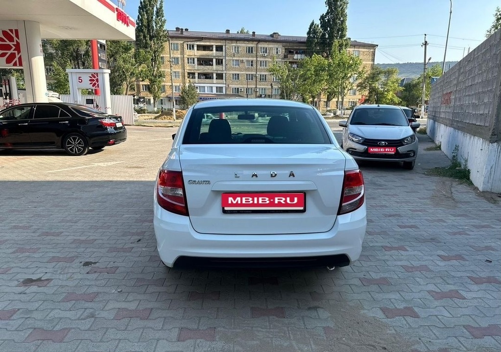 ВАЗ (LADA) Granta, 2020 год, 980 000 рублей, 3 фотография