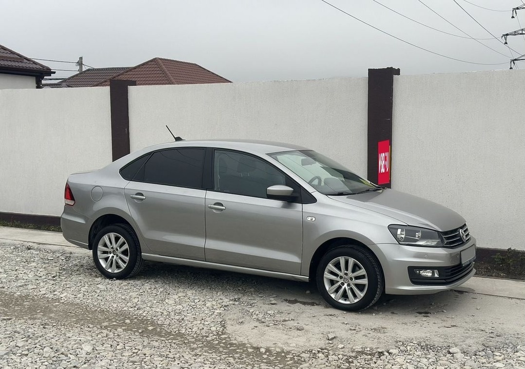 Volkswagen Polo, 2018 год, 1 225 000 рублей, 2 фотография
