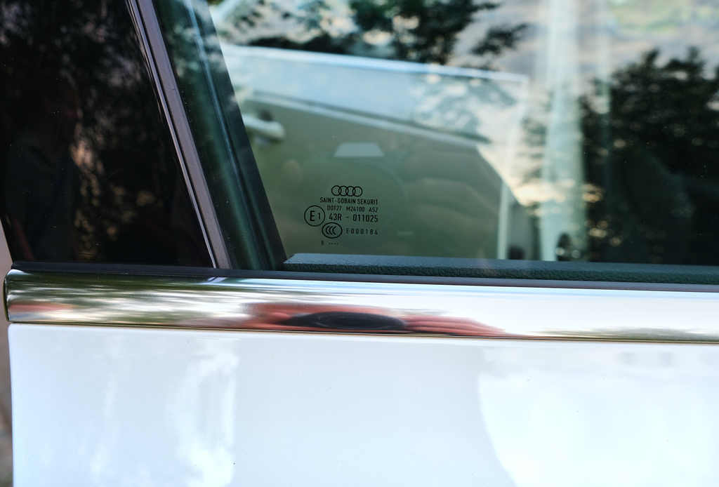 Audi A4 B9, 2019 год, 3 400 000 рублей, 21 фотография