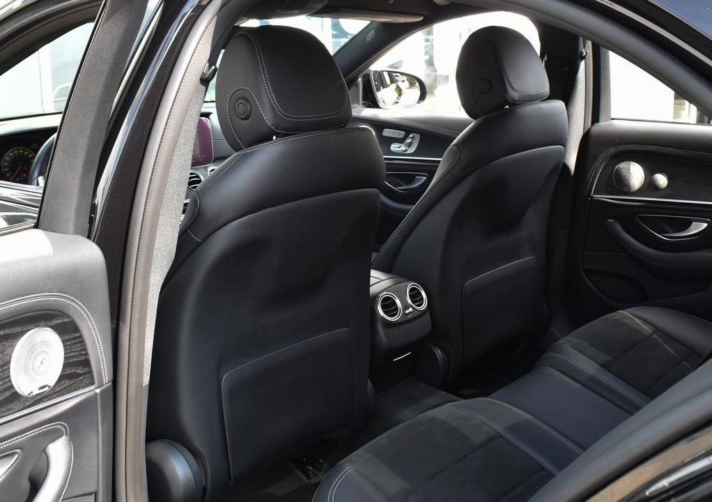 Mercedes-Benz E-Класс, 2018 год, 3 530 000 рублей, 11 фотография