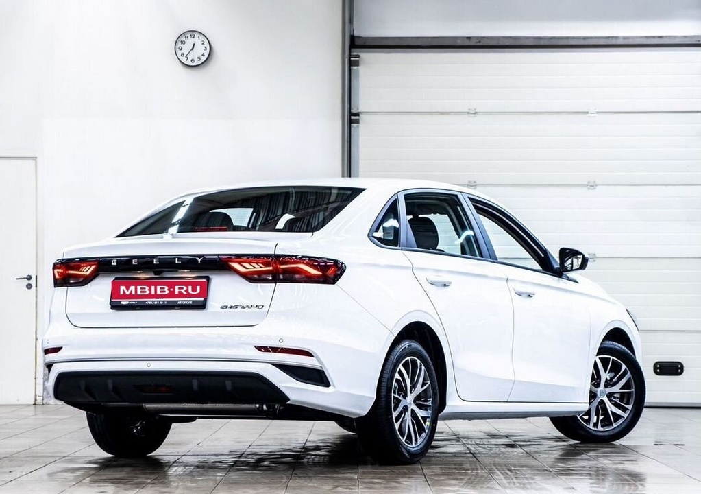 Geely Emgrand, 2024 год, 1 770 990 рублей, 5 фотография