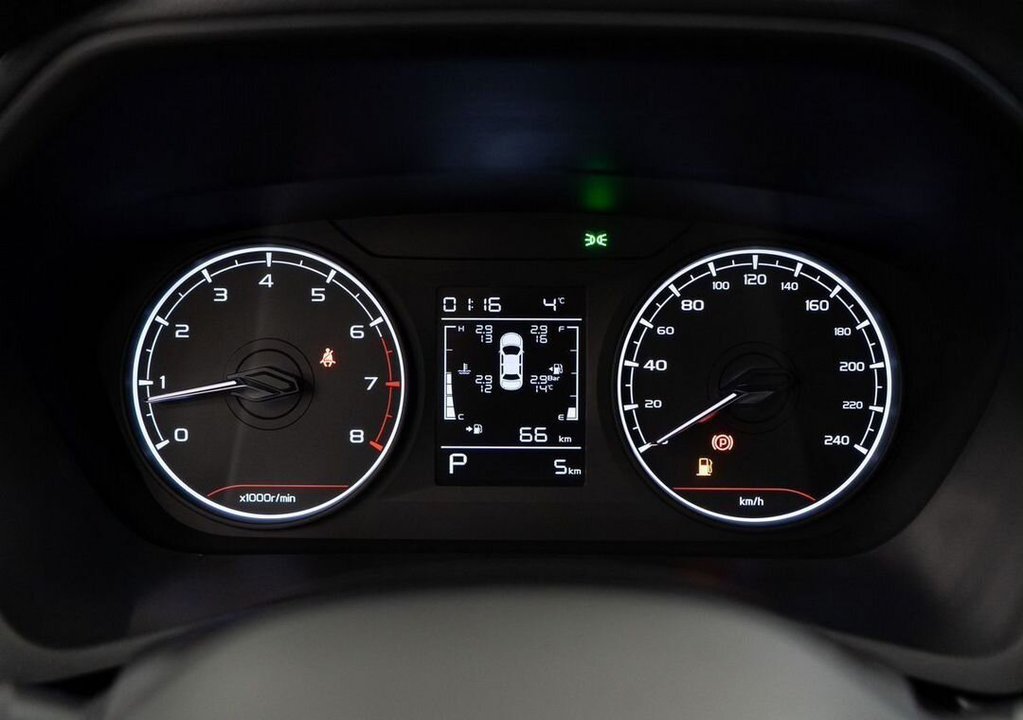 Geely Emgrand, 2024 год, 1 770 990 рублей, 20 фотография
