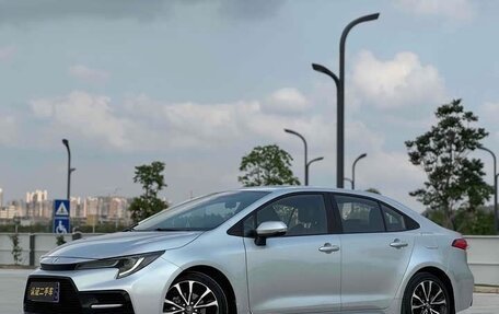 Toyota Corolla, 2021 год, 1 325 000 рублей, 1 фотография
