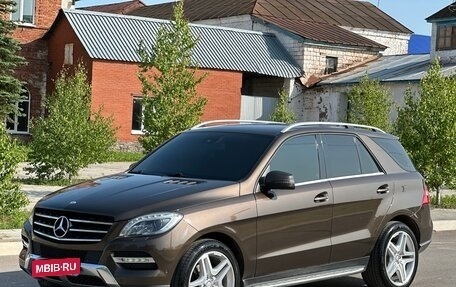 Mercedes-Benz M-Класс, 2013 год, 2 299 000 рублей, 1 фотография