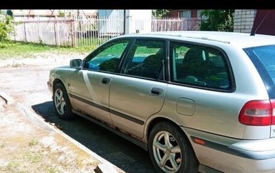 Volvo V40 I, 1998 год, 220 000 рублей, 1 фотография