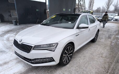 Skoda Superb III рестайлинг, 2024 год, 3 190 000 рублей, 1 фотография