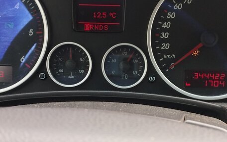 Volkswagen Touareg III, 2005 год, 870 000 рублей, 22 фотография