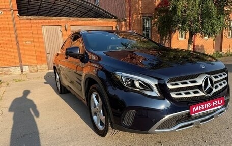 Mercedes-Benz GLA, 2018 год, 2 700 000 рублей, 1 фотография