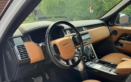 Land Rover Range Rover IV рестайлинг, 2018 год, 8 300 000 рублей, 5 фотография
