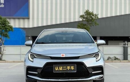 Toyota Corolla, 2021 год, 1 325 000 рублей, 2 фотография