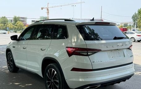 Skoda Kodiaq I, 2021 год, 2 640 000 рублей, 6 фотография