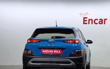 Hyundai Kona I, 2022 год, 1 405 000 рублей, 4 фотография