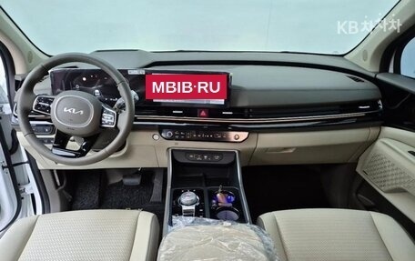 KIA Carnival, 2025 год, 6 760 000 рублей, 7 фотография