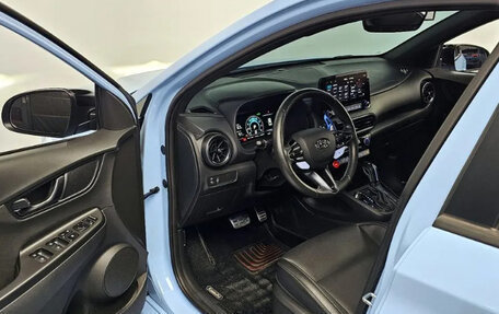 Hyundai Kona I, 2022 год, 1 305 000 рублей, 8 фотография