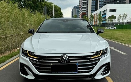 Volkswagen Arteon I, 2022 год, 2 870 131 рублей, 2 фотография