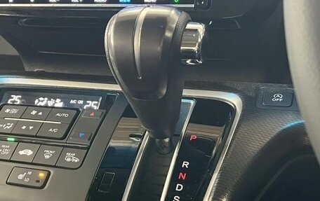 Honda Stepwgn IV, 2019 год, 2 150 020 рублей, 16 фотография