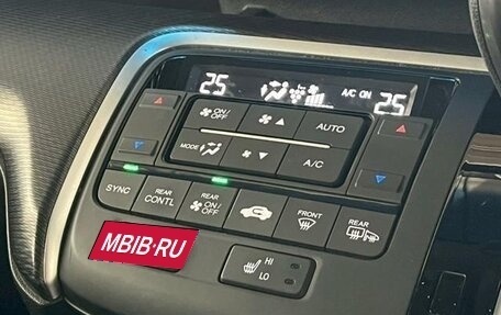 Honda Stepwgn IV, 2019 год, 2 150 020 рублей, 17 фотография