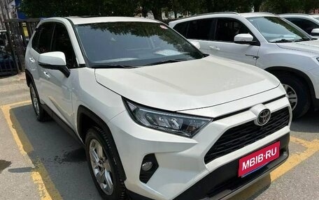 Toyota RAV4, 2020 год, 2 198 300 рублей, 1 фотография