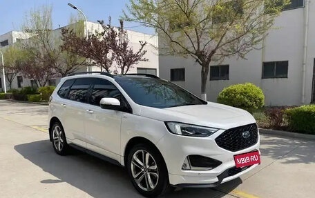 Ford Edge II рестайлинг, 2020 год, 2 220 007 рублей, 3 фотография