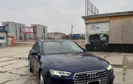 Audi A4, 2019 год, 2 100 000 рублей, 1 фотография