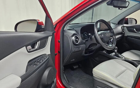 Hyundai Kona I, 2022 год, 1 305 000 рублей, 7 фотография