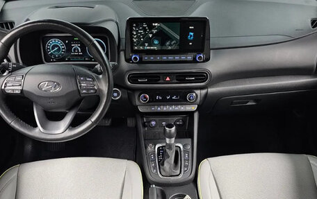 Hyundai Kona I, 2022 год, 1 305 000 рублей, 5 фотография