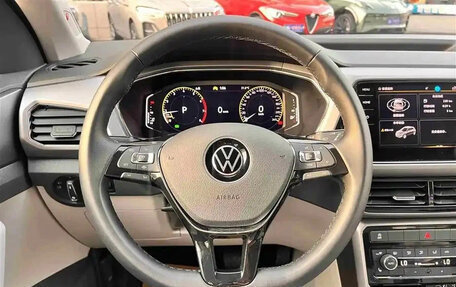 Volkswagen T-Cross I, 2022 год, 1 455 123 рублей, 12 фотография