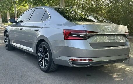 Skoda Superb III рестайлинг, 2020 год, 1 907 000 рублей, 6 фотография