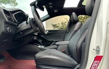 Ford Focus IV, 2022 год, 1 540 999 рублей, 11 фотография